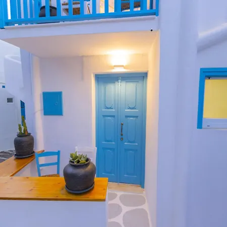 Apartman Panda Blue&white Downtown *