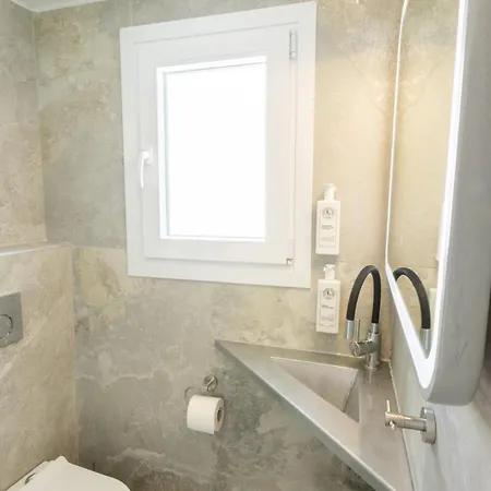 Panda Blue&white Downtown * Megali Ammos (Mykonos)