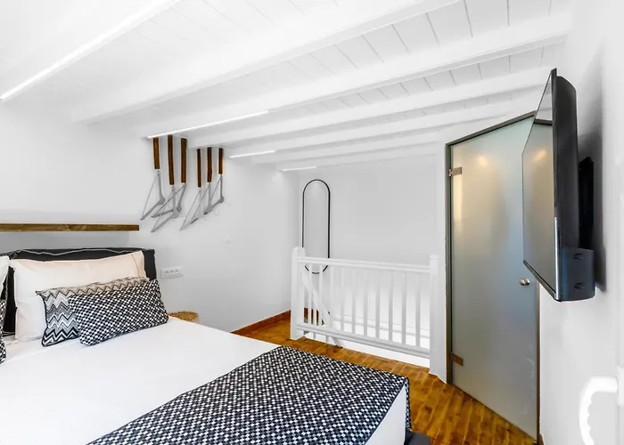 Panda Blue&white Downtown Megali Ammos (Mykonos)